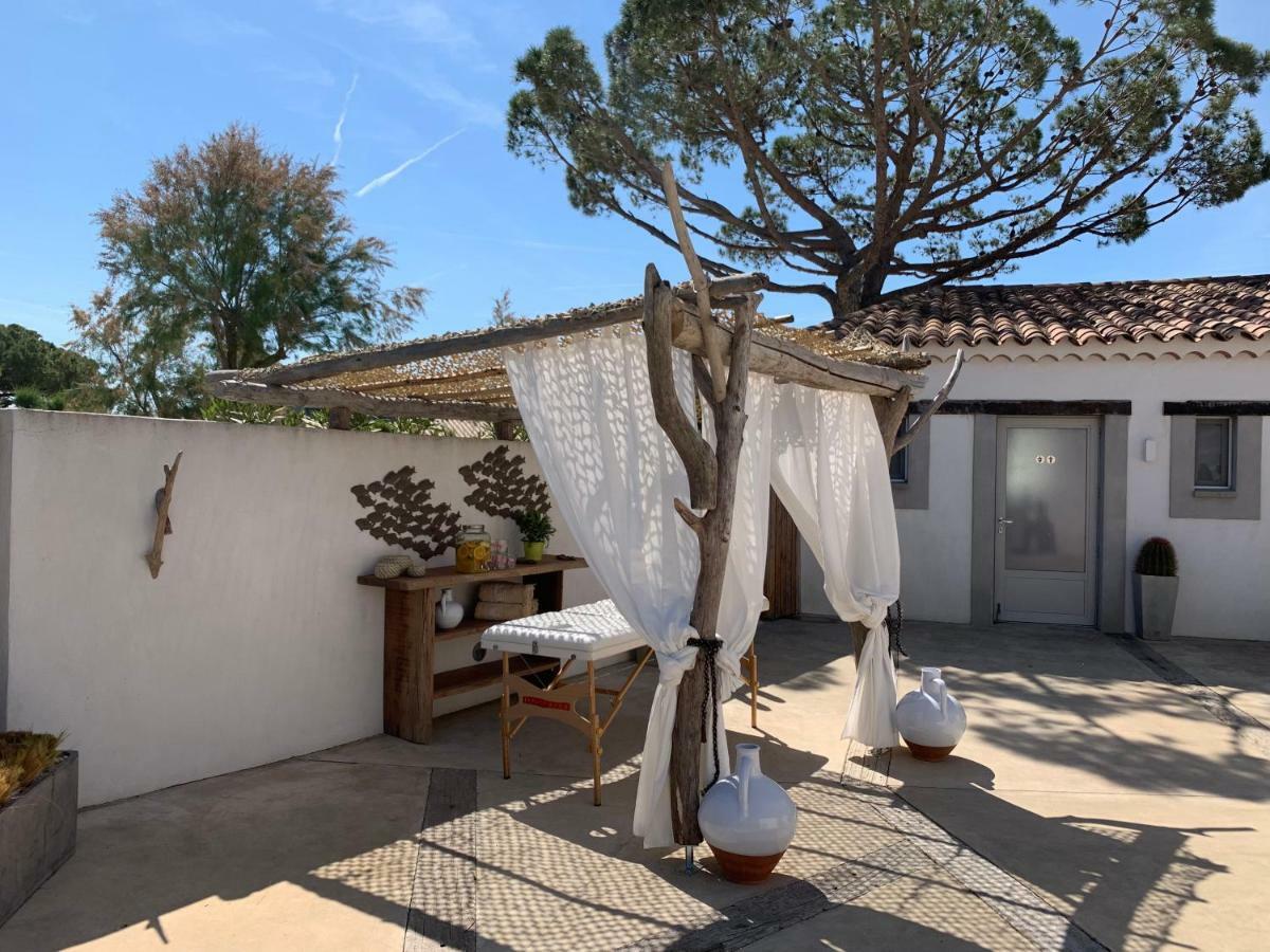 Lodge Sainte Helene Adult Only Saintes-Maries-de-la-Mer Luaran gambar